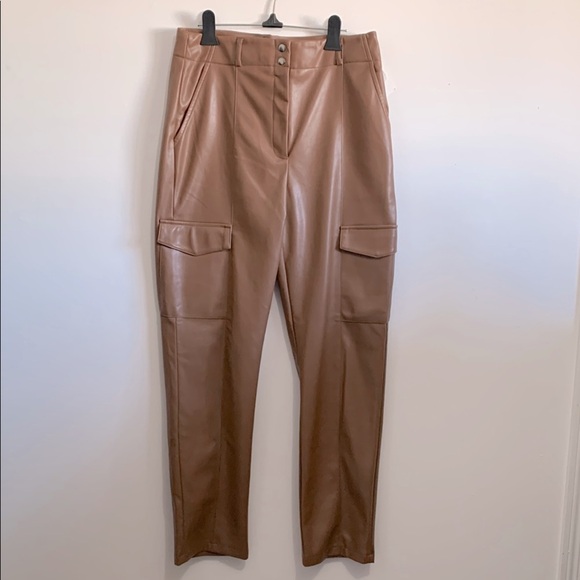 BNWOT Dynamite Brown Faux Leather Cargo Pants size 8 - Picture 2 of 4